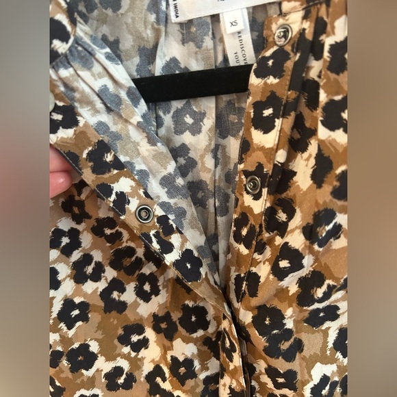 Apiece Apart Los Altos Top in Leopard short-sleeved blouse - Picture 5 of 6